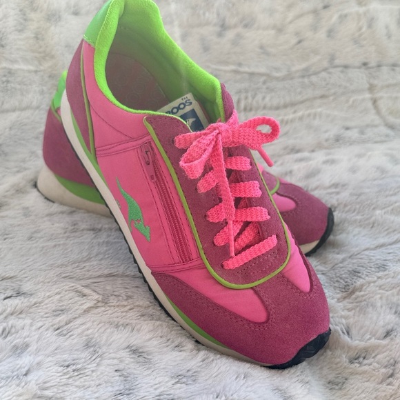 80’s retro kangaROOS Women's Vibrant Pink and Lime Sneakers size 6 - Picture 2 of 7